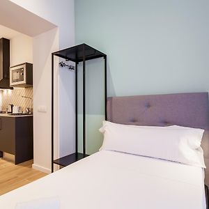 Studio met een King Size Bed